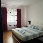 Spacious Apartment-Balcony-Close Bus Tirana Central Station-Self Checkin 24Hr-30 Min Airport